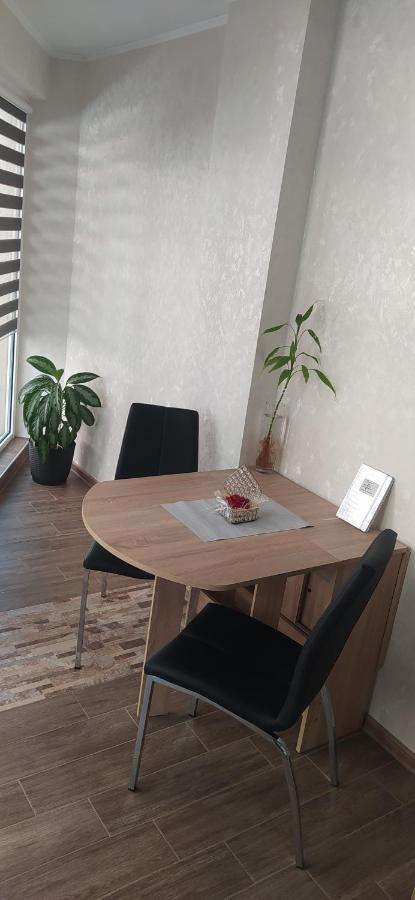 Velvita Central Sliven Esterno foto