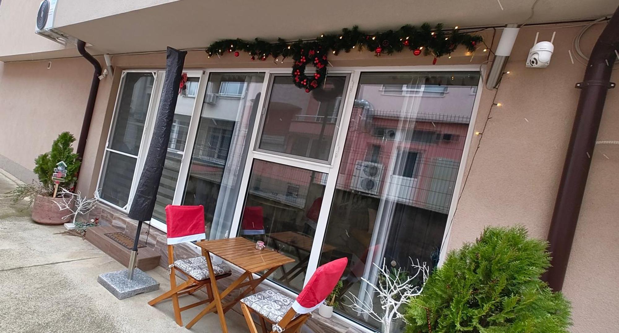 Velvita Central Sliven Esterno foto